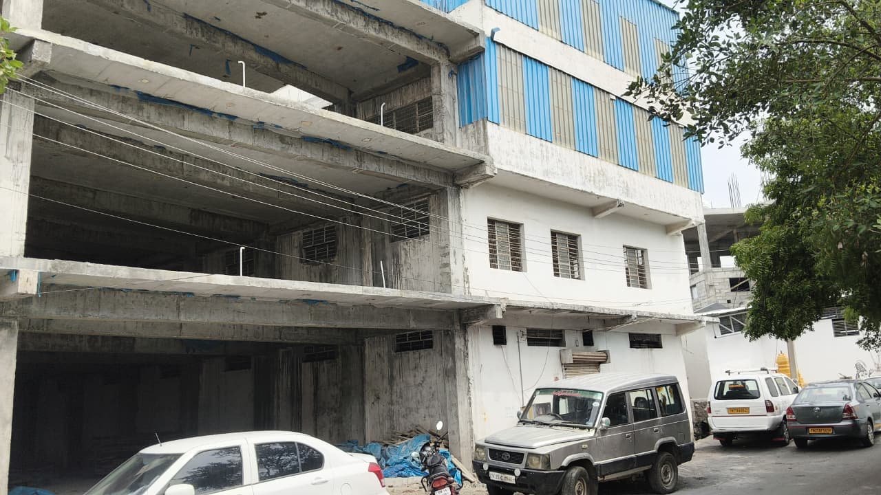 EKR Construction